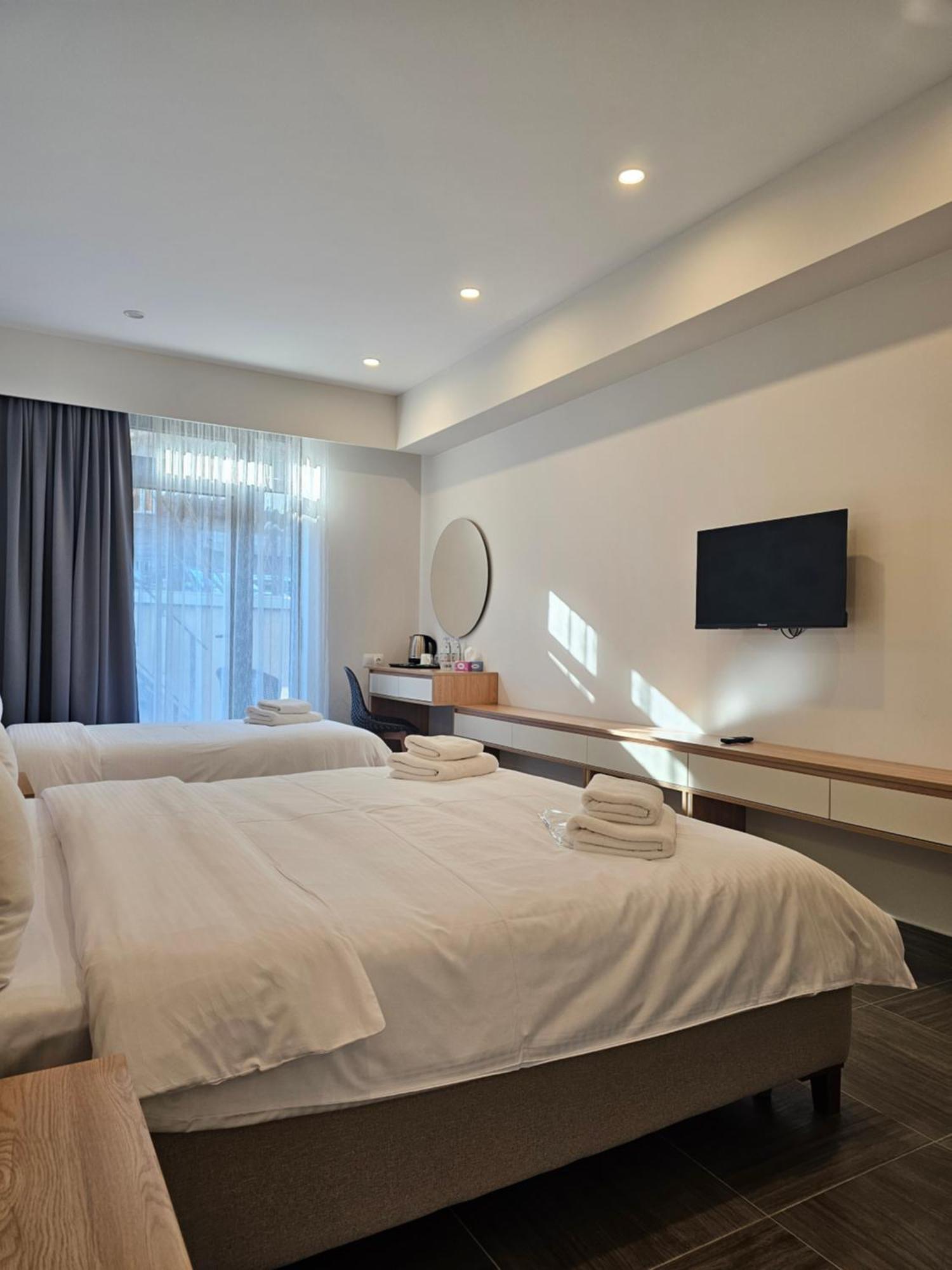 Hotel Avenue 30 예레반 외부 사진